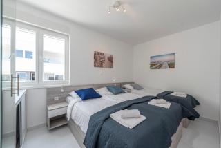Adris 2 luxury modern apartment with a pool - Novalja - 8