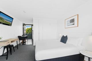 The Mid Pacific - Port Macquarie - 3