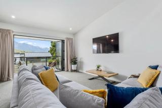 Bright, Modern, Plush - Brand New Townhouse - Queenstown - 8
