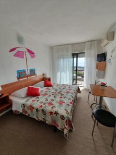 Kvarner View Rooms - 1
