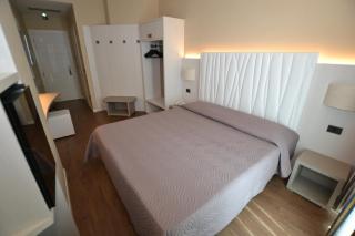 Hotel Enrichetta - Desenzano del Garda - 2