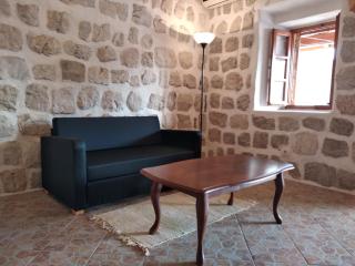 Old House Perast - 1