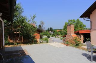 Family friendly apartments with a swimming pool Grabovac, Plitvice - 17532 - 2