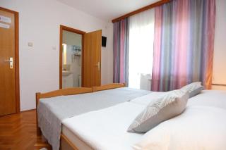 Rooms with a parking space Grabovac, Plitvice - 17419 - Rakovica - 3