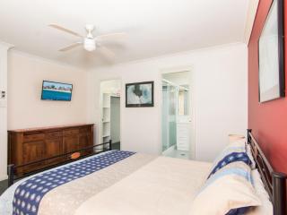 1 54 Parkes Street - Tuncurry - 8