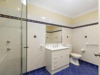 2 184 Kularoo Drive - 5