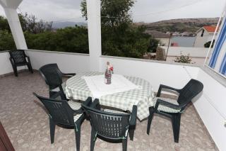 Apartments by the sea Pag - 6383 - 6