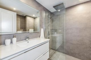 by RIVA - Incredible, Stylish 2 Bedroom Apt in Puerto Banus Gardens - Marbella - 2