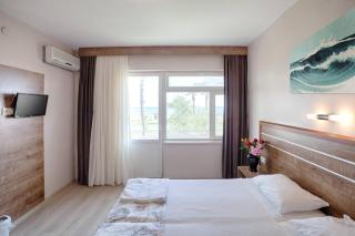 Palm Beach Hotel - Küçükkuyu - 8