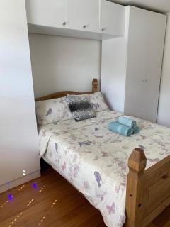 Forest Hill Apartment - London - 9