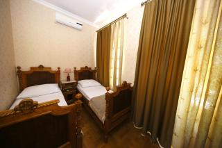 Bloom Boutique Hotel - Tbilisi - 1