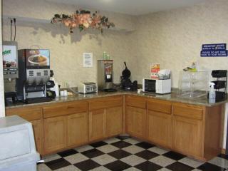 Microtel Inn & Suites by Wyndham Amarillo - 2