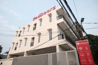 RedDoorz near Taman Palem - 7