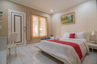 RedDoorz near Setrasari Mall 2 - Bandung - 0