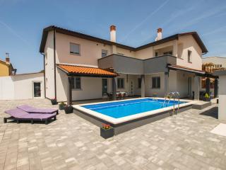 4 Stars Apartments-Pikula - Fažana - 5