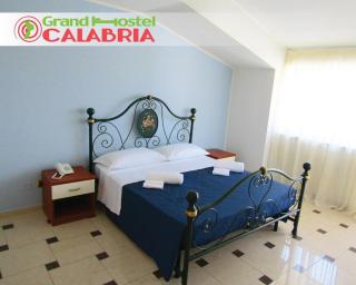 Grand Hostel Calabria - Pietrapaola - 0