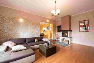 Sunset holiday home with pool and large, mature garden - 1