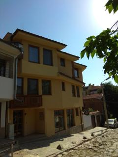 Roots Hotel and Wine Bar - Plovdiv - 1