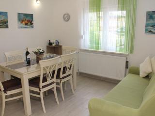 Apartment in Greba tica with sea beach - Grebaštica - 3