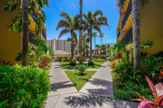 South Padre Island Gulf Getaway With Pool Condo - 3