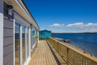 A Wave From it All - Port Saunders - 5