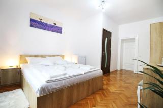 Anne's House - Sibiu - 9