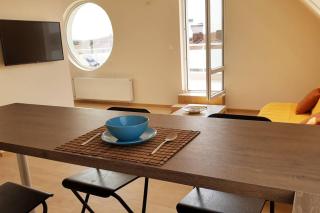 Sky Blue Danube Apartment Ruse - Roese - 9