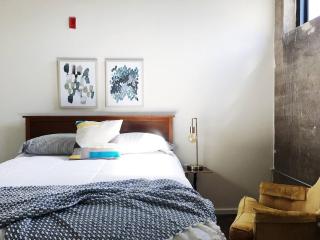 City Loft w/ View of Gay St - Knoxville - 2