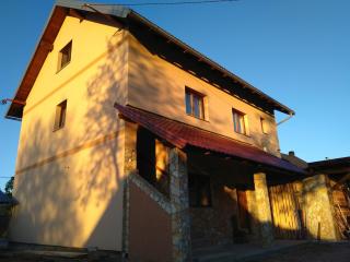 Apartmani Sara i Marta - Otočac - 9