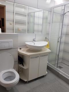 Travel Homzzz Central Apartment - 5