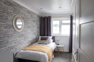 Dickens House- Modern & Elegant 3BR close to Gatwick - Crawley - 3