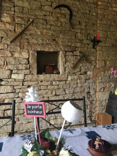 La Chambre des Buissonnats - Martailly-lès-Brancion - 1