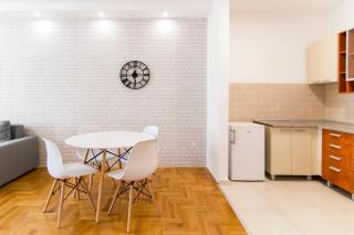 Grove Apartment + Free Parking - Novi Sad - 4