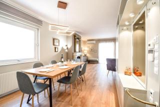 Penthouse 3BD apt w/ sea-view in Athenian Riviera - 0