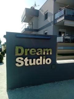 Dream Studios - 2