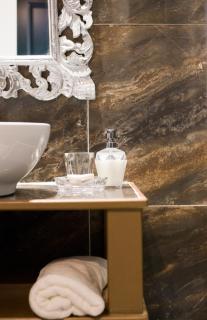 Julina Boutique Living - 2
