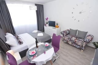 Small Oasis Apartment - Tivat - 8