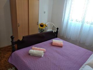 Seaside holiday house Mali Iz (Iz) - 17536 - Veli Iž - 9