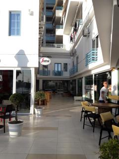 Meni's family apartament - Sarandë - 6