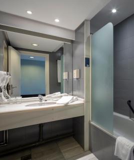 Hotel Ciudad de Logroño - Logroño - 7