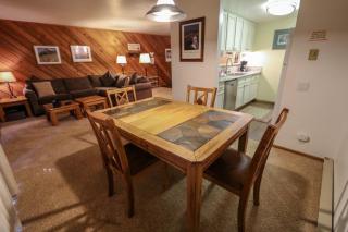 Mammoth Reservations - Mammoth Lakes - 9