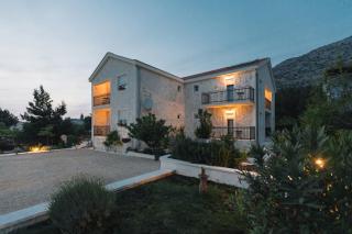 Hedon-Stone - Starigrad-Paklenica - 1