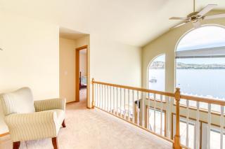Lakefront Retreat - 1
