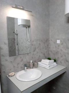 Tara Deluxe Apartment - Budva - 5