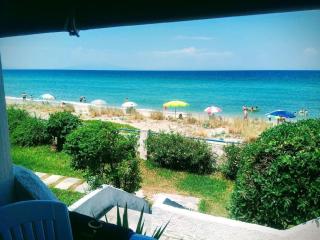 House by the sea - Skála Foúrkas - 0