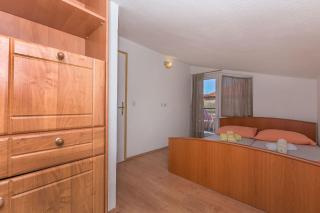 Apartment Mandic - Omiš - 4