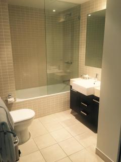 Cairns Private Apartments - 3