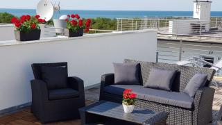 Apartament z tarasem na dachu B22 - Rowy - 0