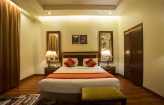 Hotel Picasso Paschim Vihar Delhi - Couple Friendly Local IDs Accepted - 9