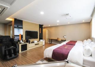 No.1 New Yorker Hotel - Jinju - 8